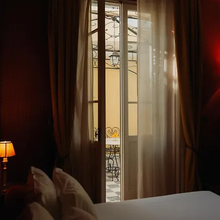 Palazzo Guiscardo Hotel