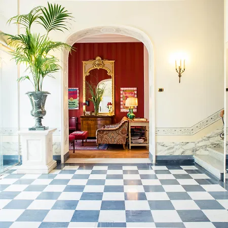 Hotel Palazzo Guiscardo 4*