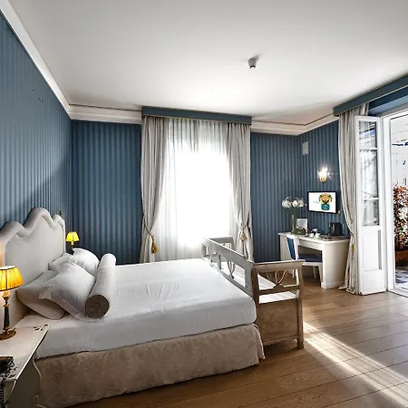Hotel Palazzo Guiscardo 4*
