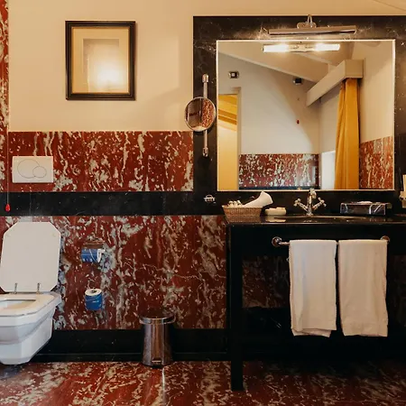 Hotel Palazzo Guiscardo Pietrasanta