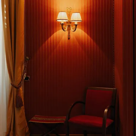 Hotel Palazzo Guiscardo 4*