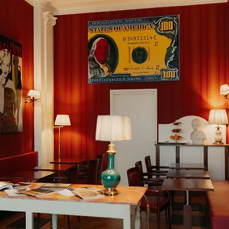 Palazzo Guiscardo Hotel